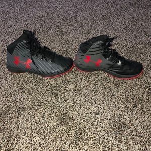 Under Armour Baketball Shoes
